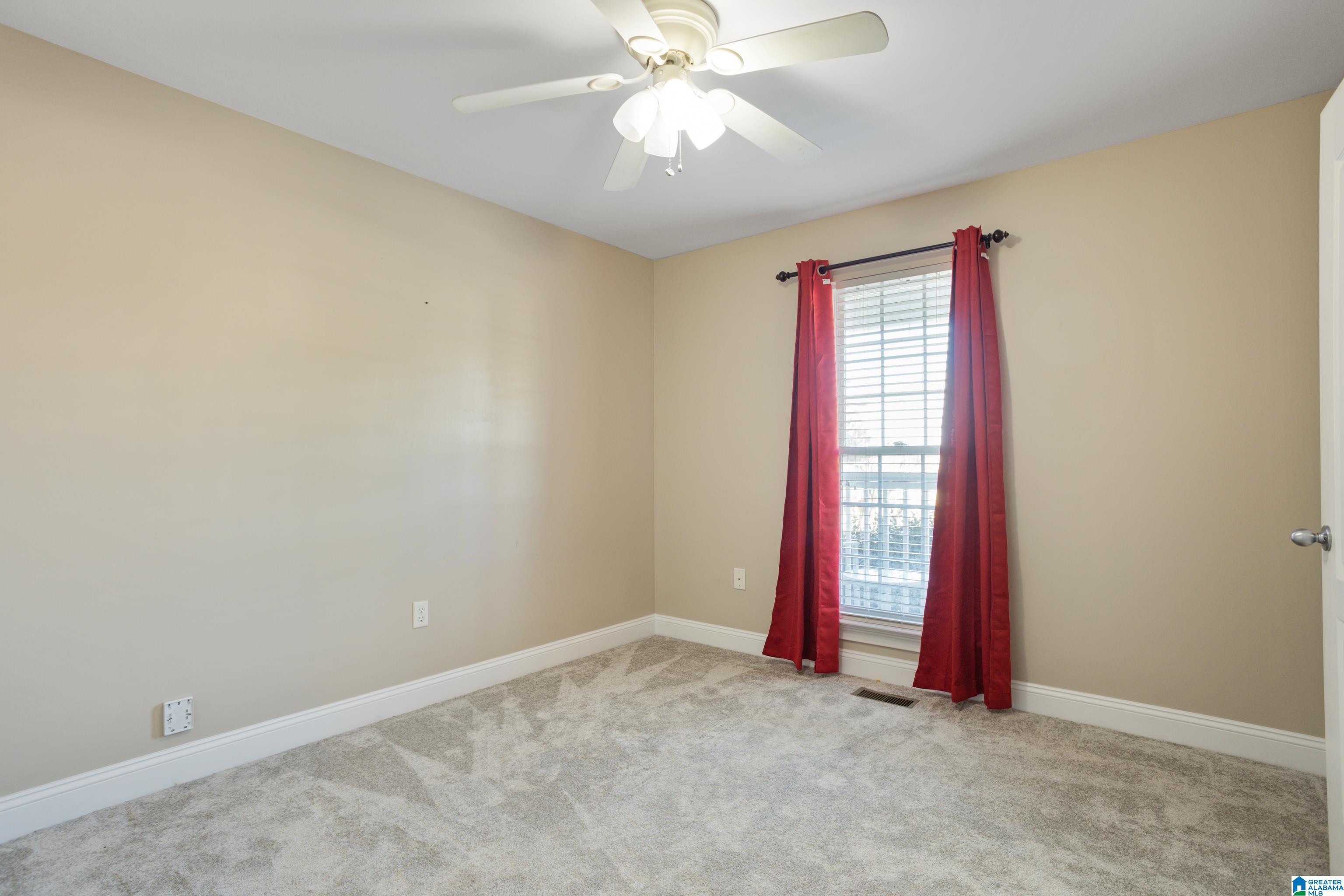 35 Hidden Circle Hayden, AL 35079 - Photo 17 of 28