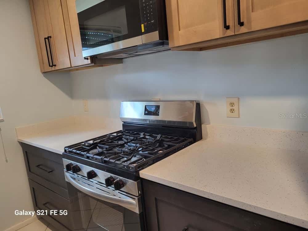 7941 58th Avenue North, Unit 106 St. Petersburg, FL 33709 - Photo 16 of 30