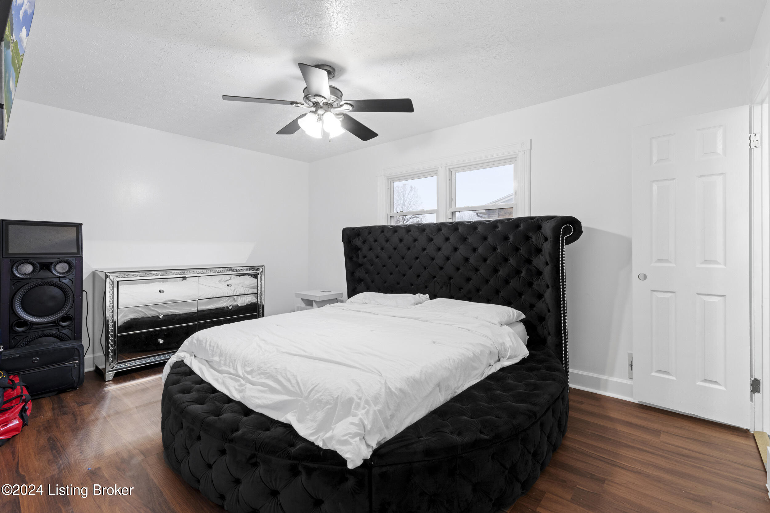 6514 Manslick Road Louisville, KY 40214 - Photo 14 of 35 dsc09597