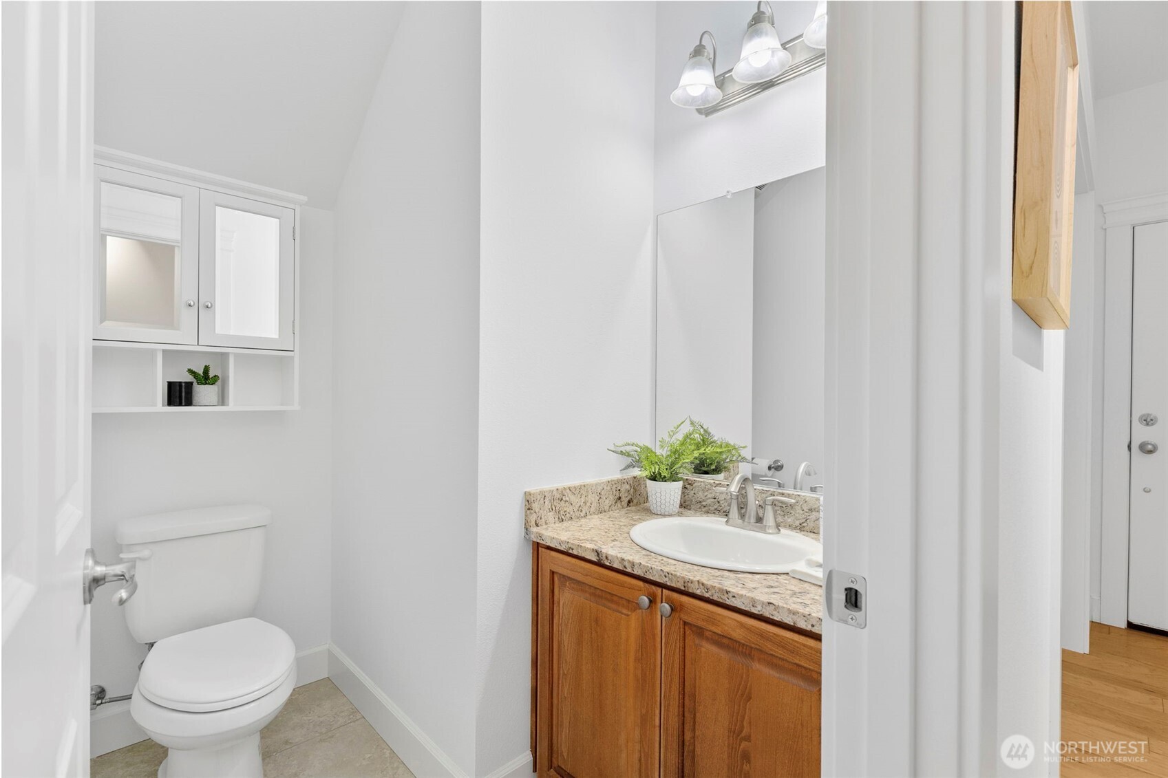 7655 Northeast 204th Place Kenmore, WA 98028 - Photo 15 of 40