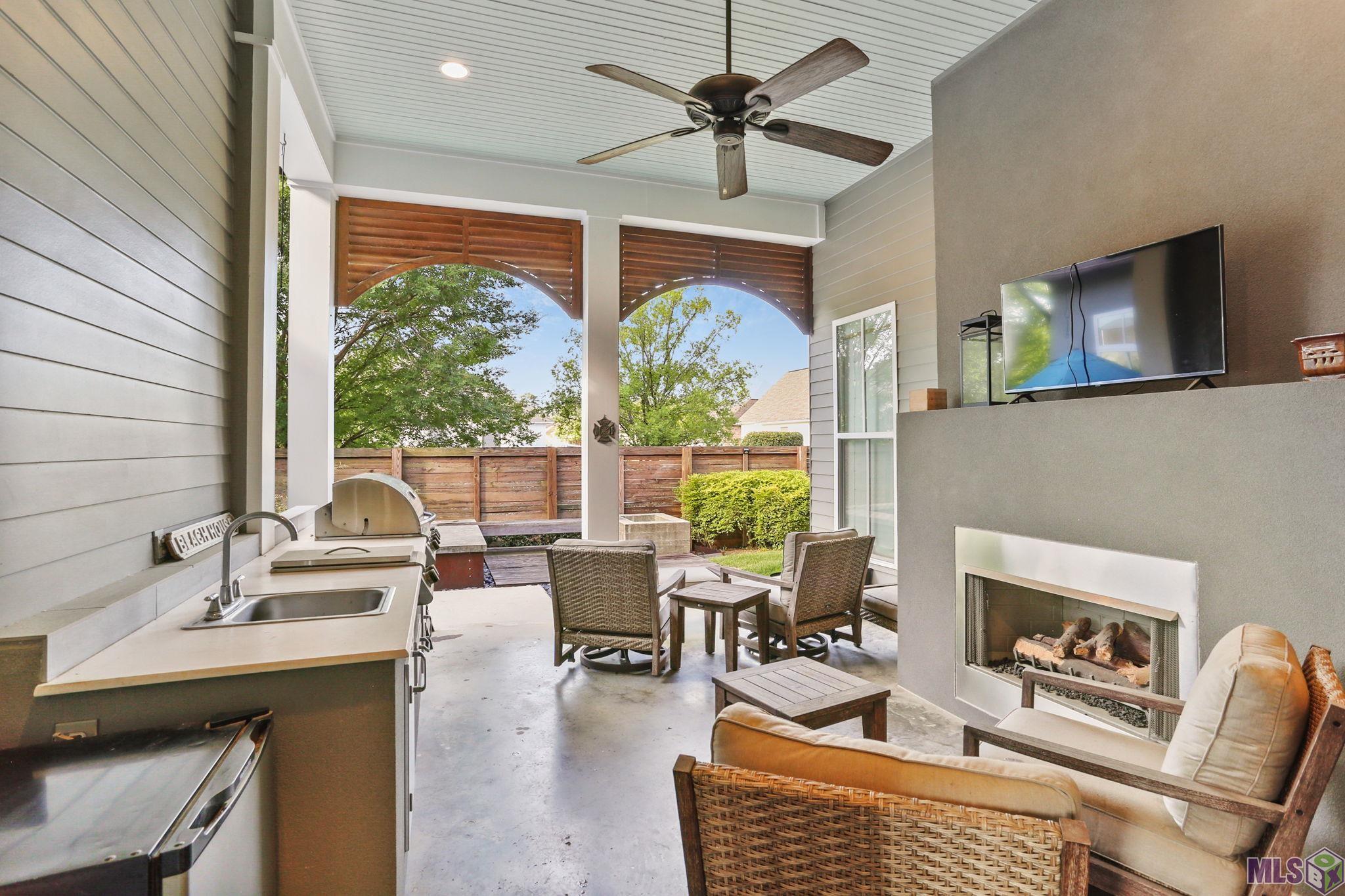 6374 Muir Street Baton Rouge, LA 70817 - Photo 10 of 20 Outdoor Cooking Area