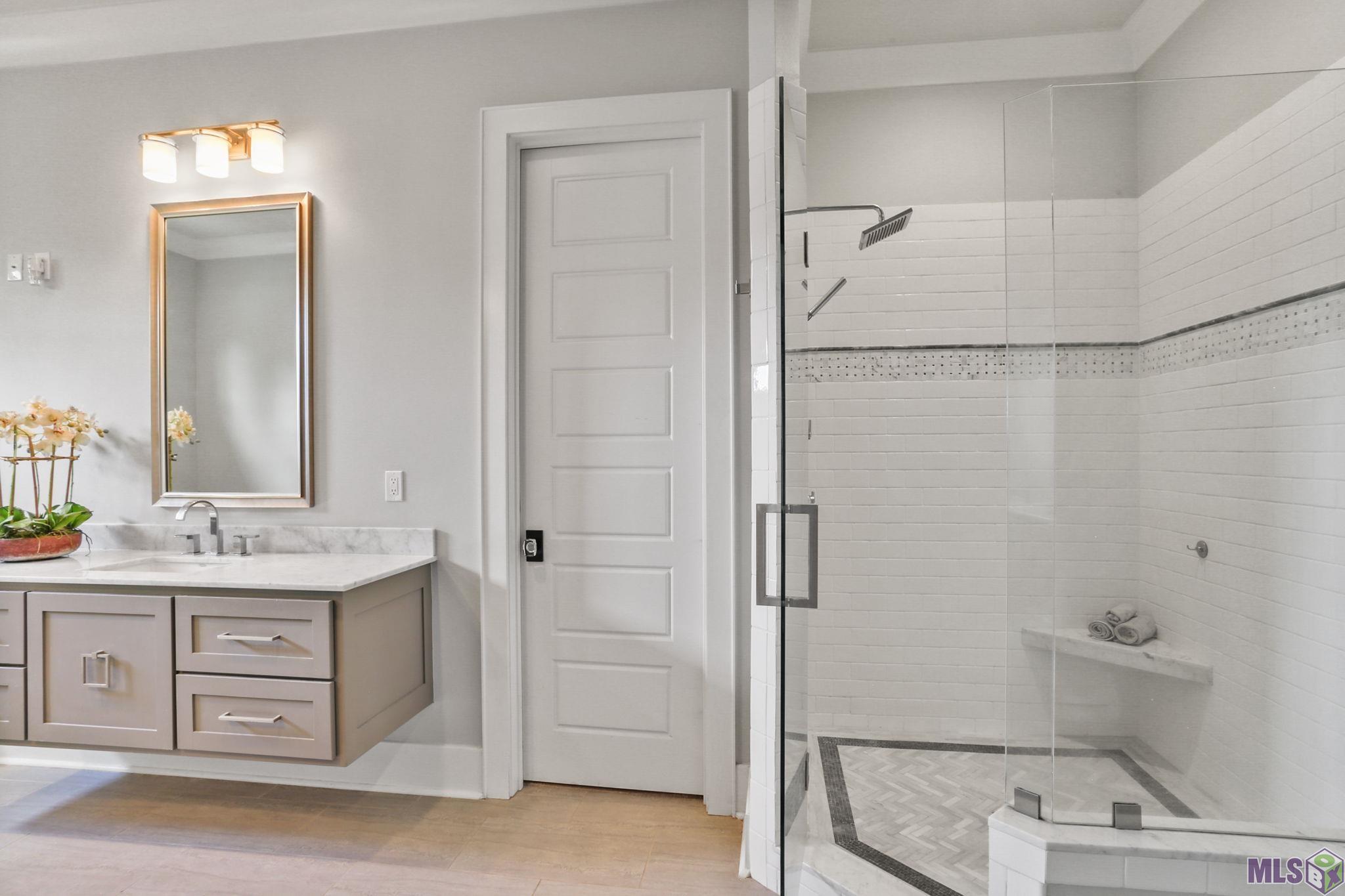 6374 Muir Street Baton Rouge, LA 70817 - Photo 17 of 20 Huge Separate Shower