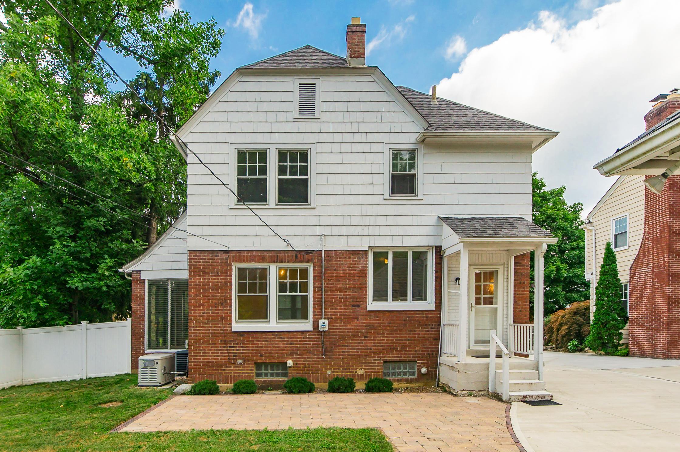 337 Fallis Road Columbus, OH 43214 - Photo 3 of 41 Gallery Image 3