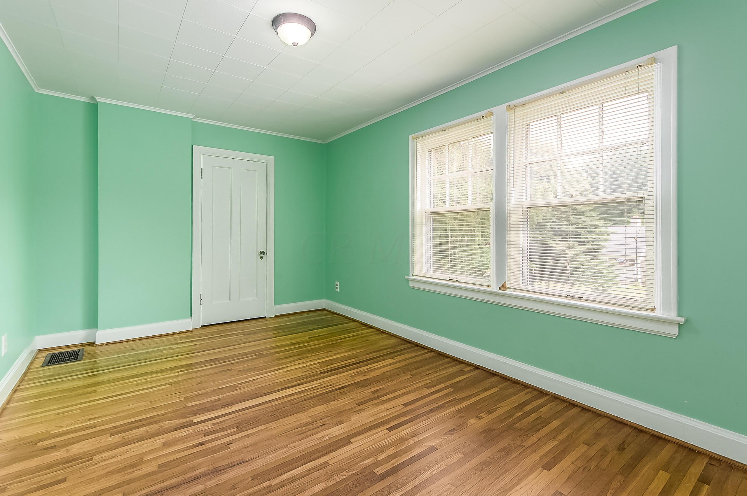 337 Fallis Road Columbus, OH 43214 - Photo 34 of 41 Gallery Image 34