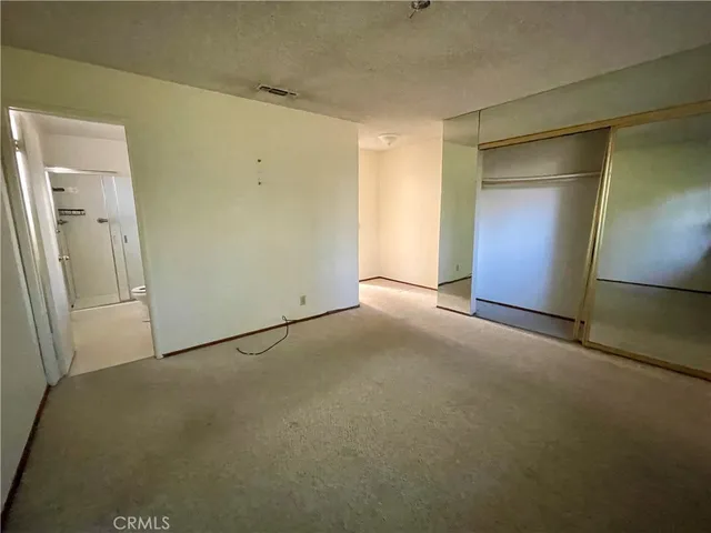 a view of empty room