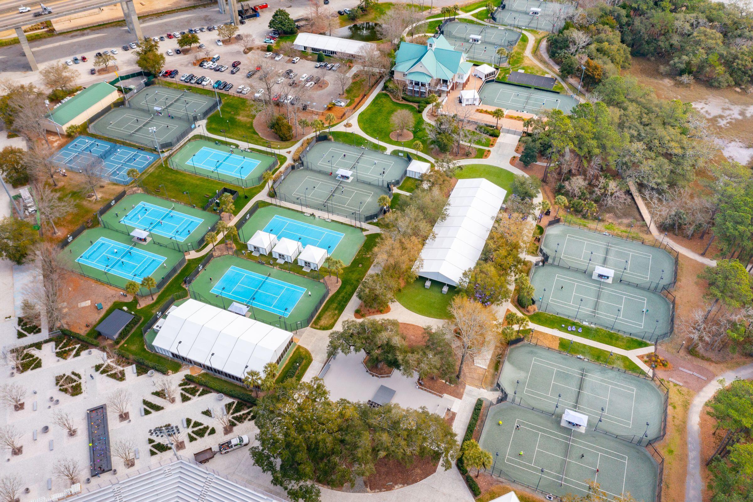 145 Pier View Street, Unit 114 Charleston, SC 29492 - Photo 40 of 41 43. Daniel Island Tennis