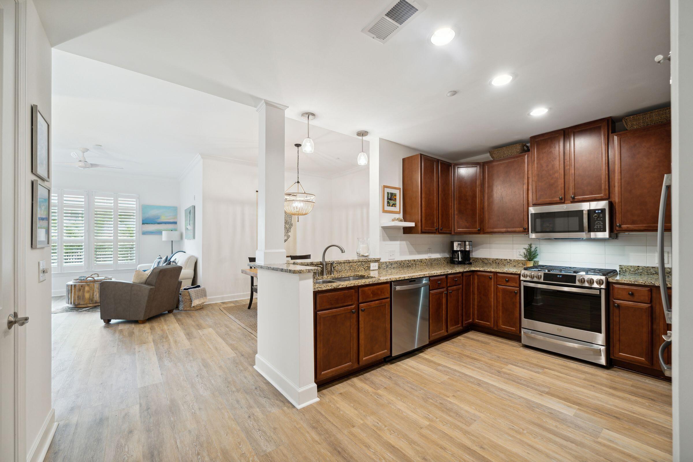 145 Pier View Street, Unit 114 Charleston, SC 29492 - Photo 8 of 41 8. Entry