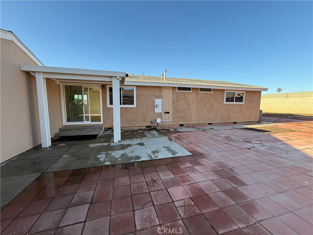 3445 Sparrow Circle Riverside, CA 92503 - Photo 33 of 41 a view of a house with a backyard