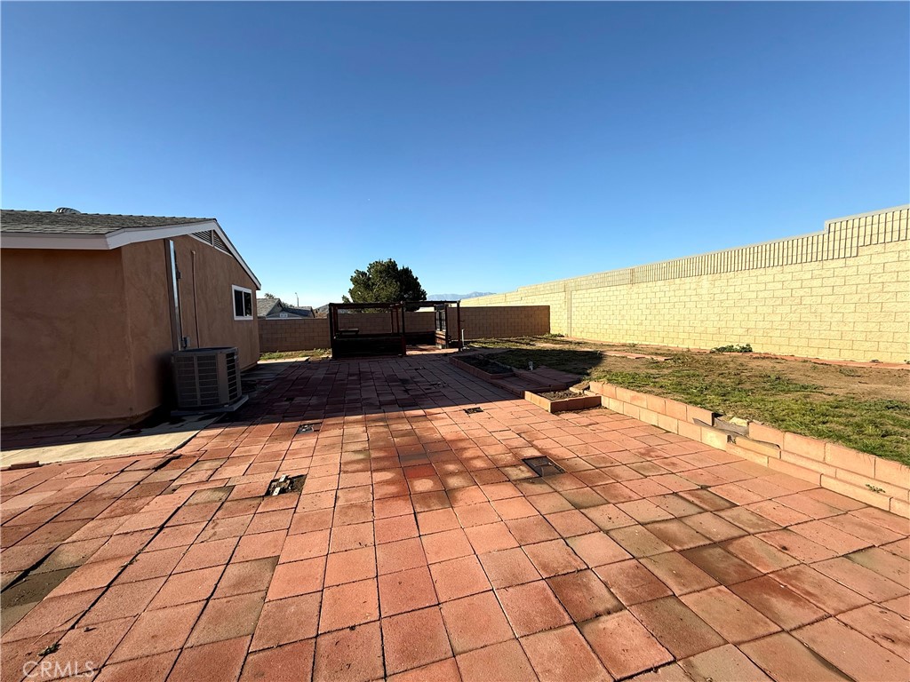 3445 Sparrow Circle Riverside, CA 92503 - Photo 41 of 41 a view of a terrace view