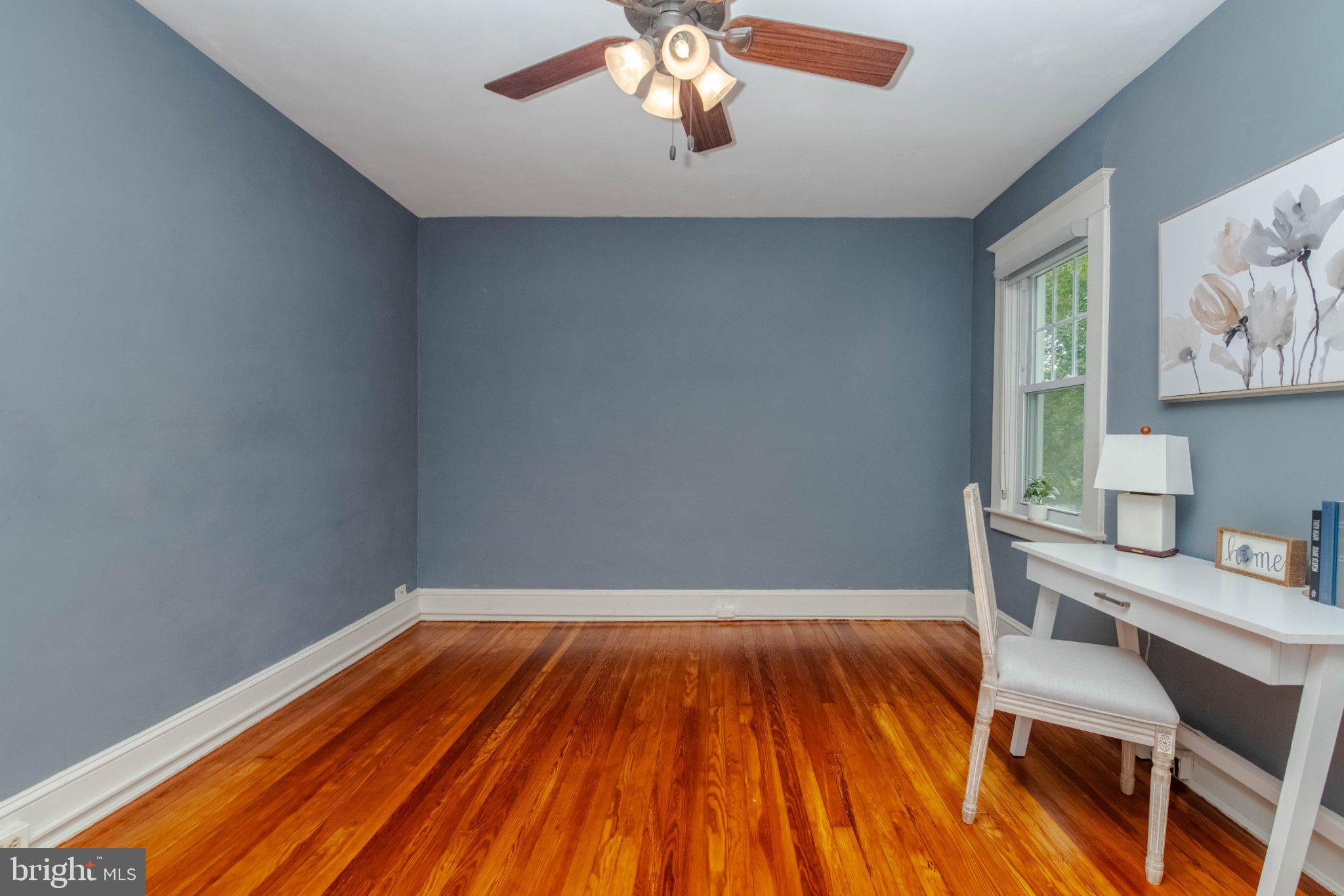 5114 Norwood Road Baltimore, MD 21212 - Photo 30 of 54 Serene space with rich wooden floors.