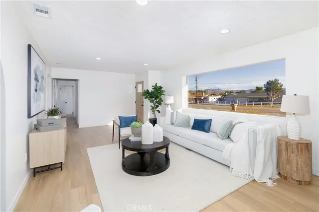 $525,000 | 7238 Kingsley Avenue, Hesperia, CA 92345