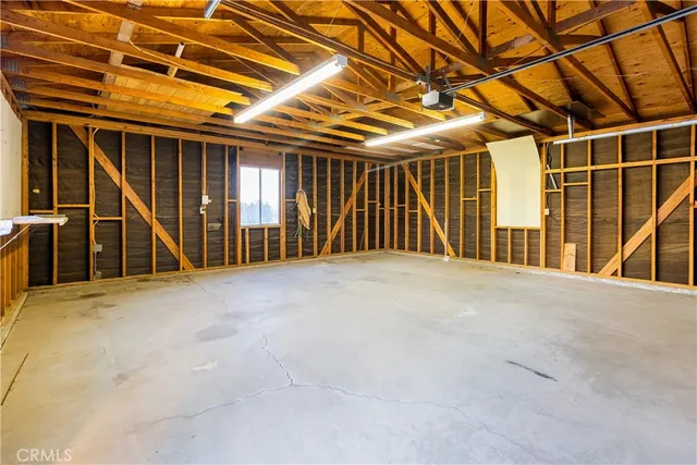 $525,000 | 7238 Kingsley Avenue, Hesperia, CA 92345