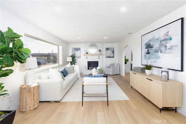 $525,000 | 7238 Kingsley Avenue, Hesperia, CA 92345