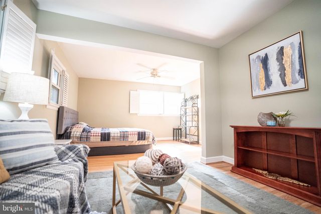 $855,000 | 1312 North Ivanhoe Street, Alexandria, VA 22304