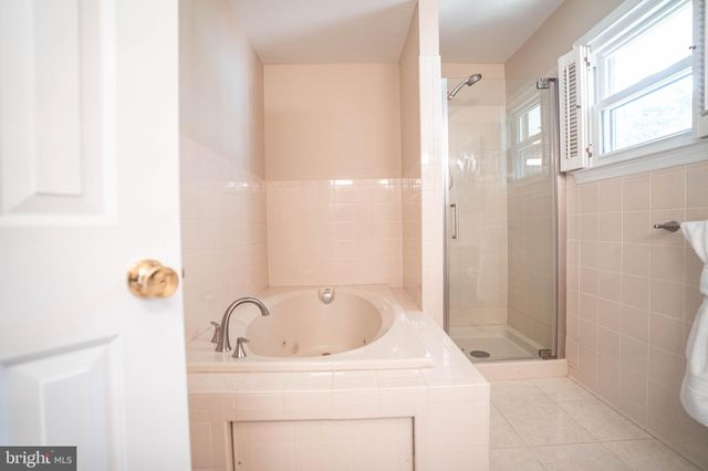 $855,000 | 1312 North Ivanhoe Street, Alexandria, VA 22304