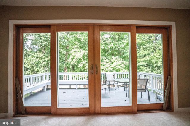 $855,000 | 1312 North Ivanhoe Street, Alexandria, VA 22304