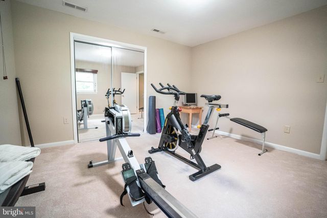 $855,000 | 1312 North Ivanhoe Street, Alexandria, VA 22304