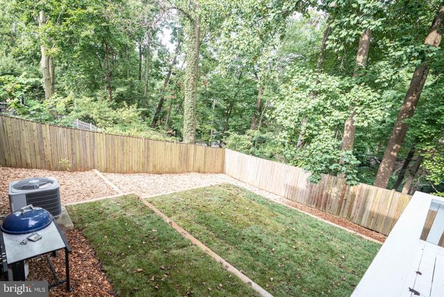 $855,000 | 1312 North Ivanhoe Street, Alexandria, VA 22304