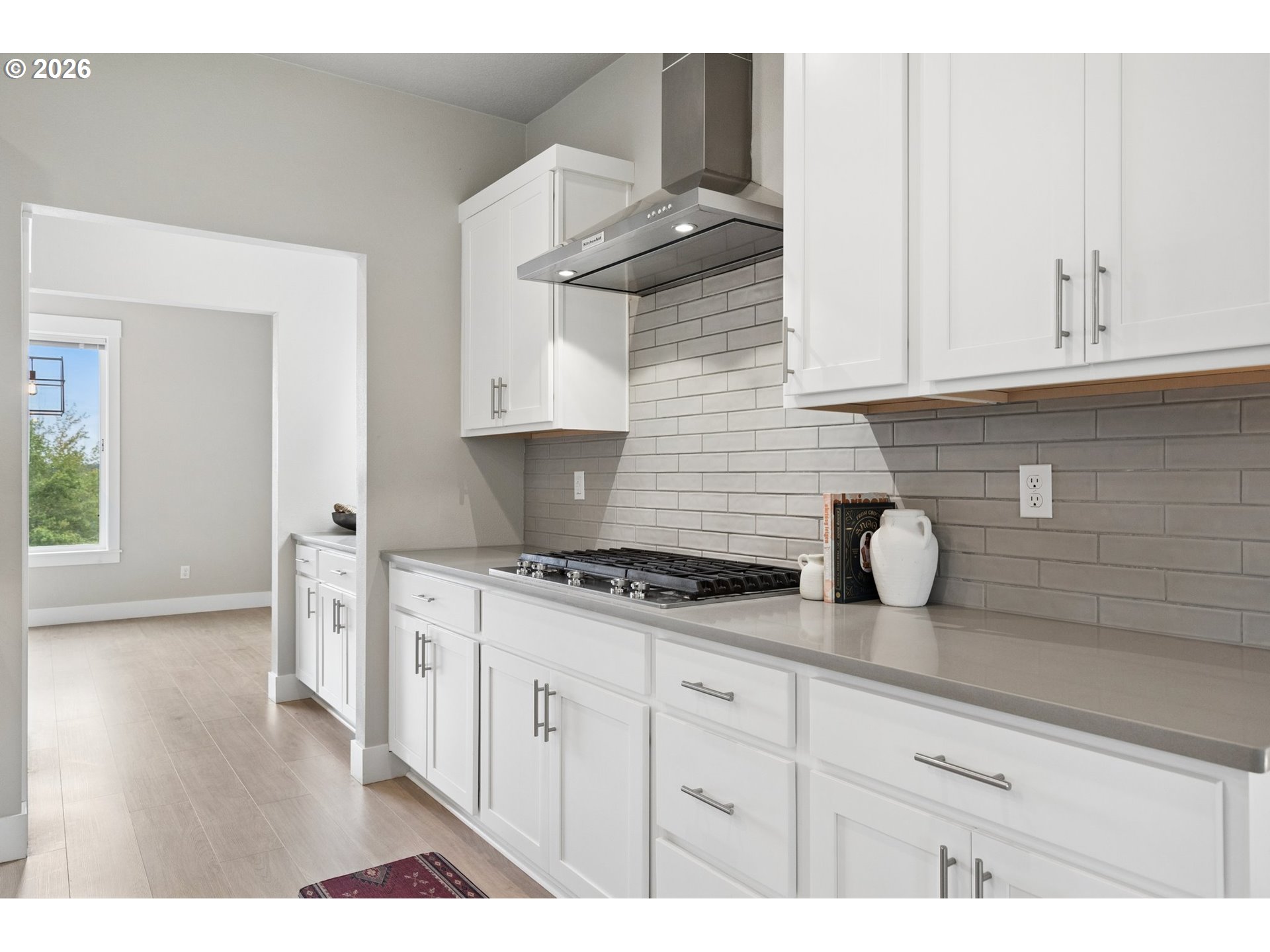 17683 Southwest Cobb Lane Beaverton, OR 97007 - Photo 10 of 42