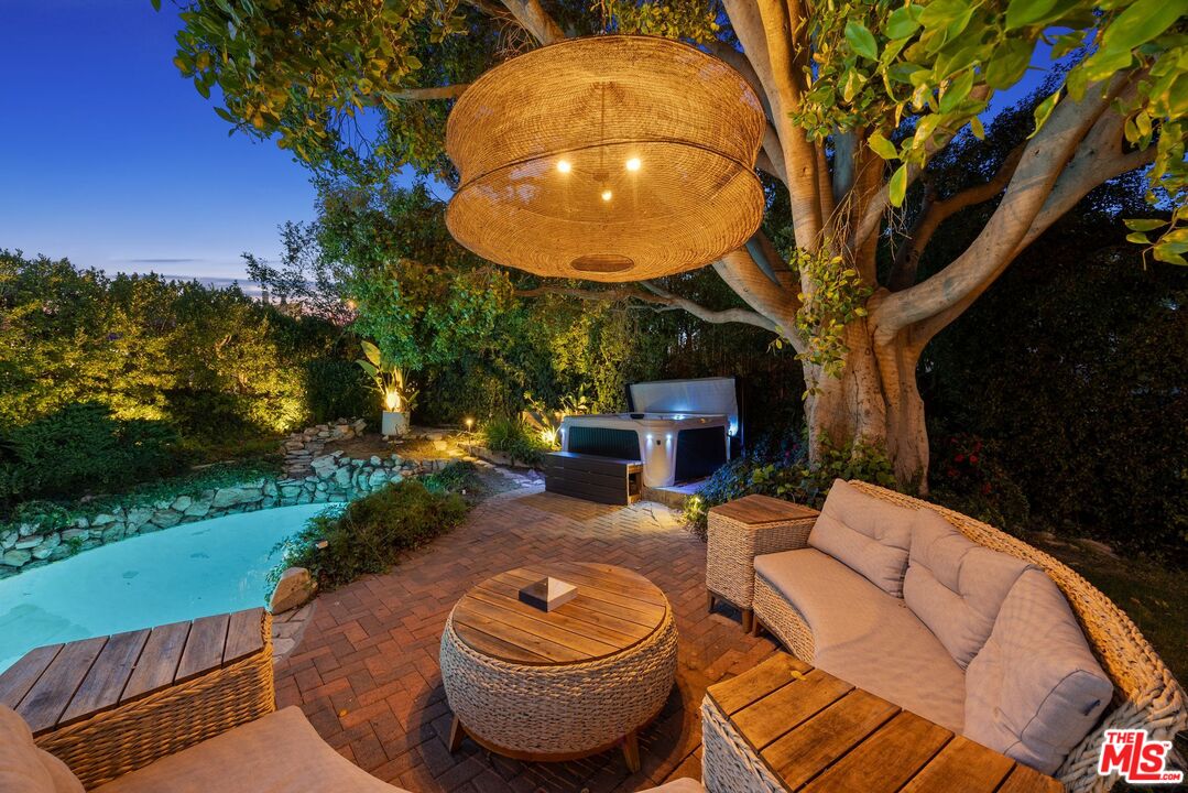 1133 Somera Road Los Angeles, CA 90077 - Photo 40 of 44