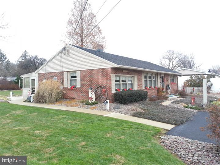 626 Rittenhouse Drive Reading, PA 19606 - Photo 2 of 25 Gallery Image 2