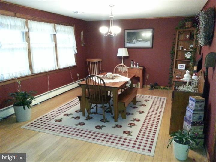 626 Rittenhouse Drive Reading, PA 19606 - Photo 12 of 25 Gallery Image 12