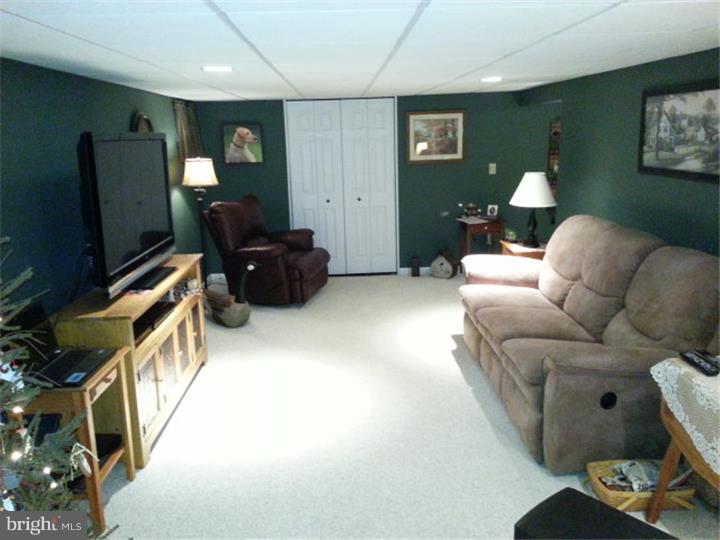 626 Rittenhouse Drive Reading, PA 19606 - Photo 17 of 25 Gallery Image 17