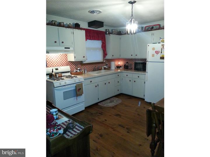 626 Rittenhouse Drive Reading, PA 19606 - Photo 10 of 25 Gallery Image 10