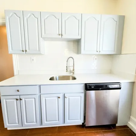 $3,800 | 28 Corona Street, Unit 2, Boston, MA 02124