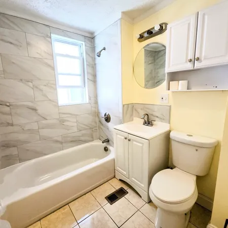 $3,800 | 28 Corona Street, Unit 2, Boston, MA 02124