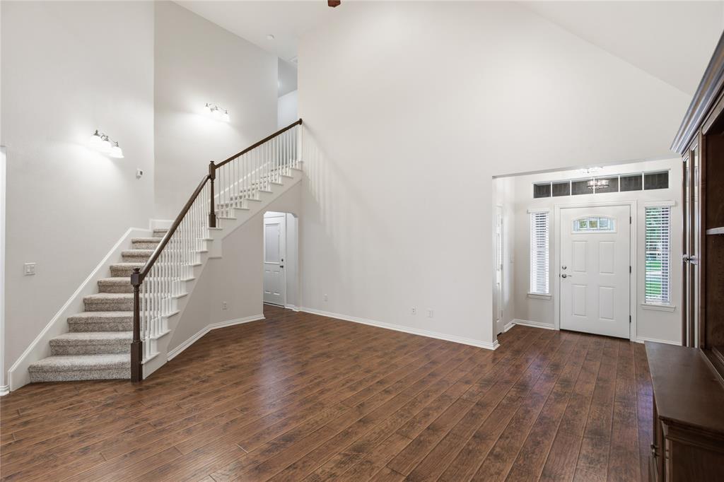 287 Emma Call Court Decatur, TX 76234 - Photo 6 of 33