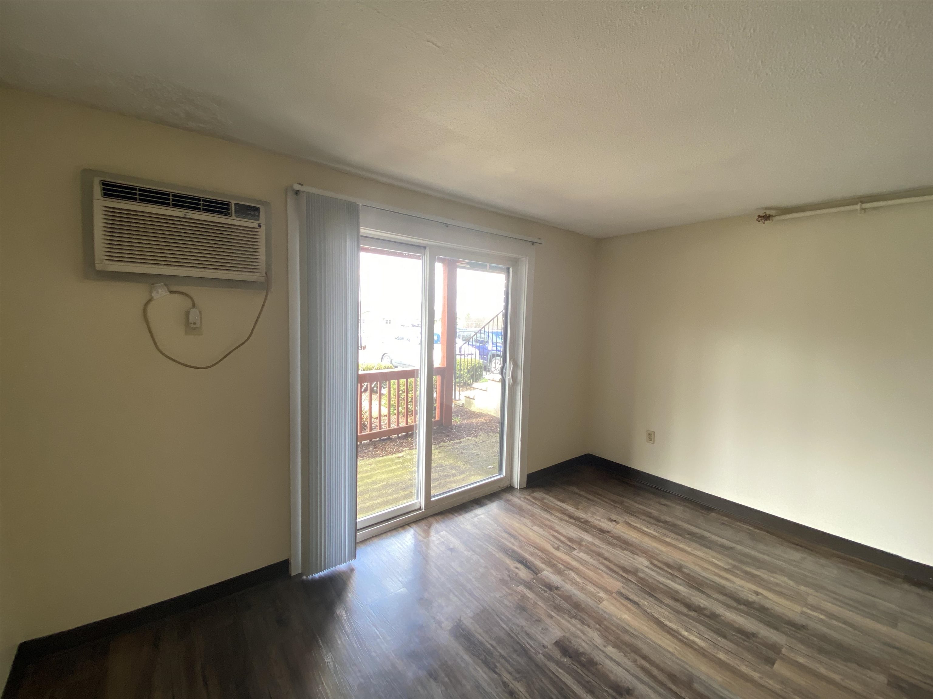 29 Capron Road, Unit 22 Milford, NH 03055 - Photo 14 of 39