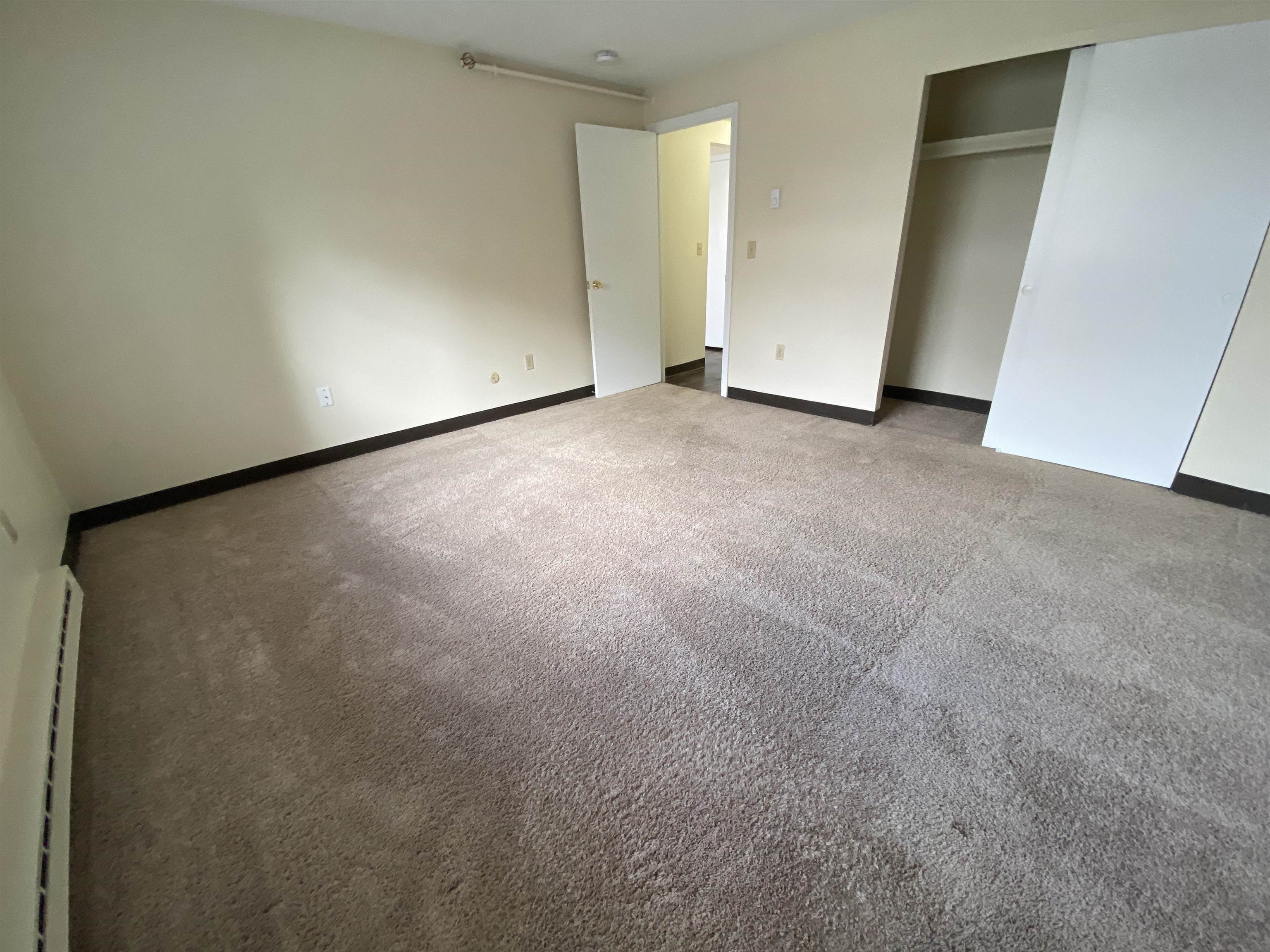 29 Capron Road, Unit 22 Milford, NH 03055 - Photo 17 of 39