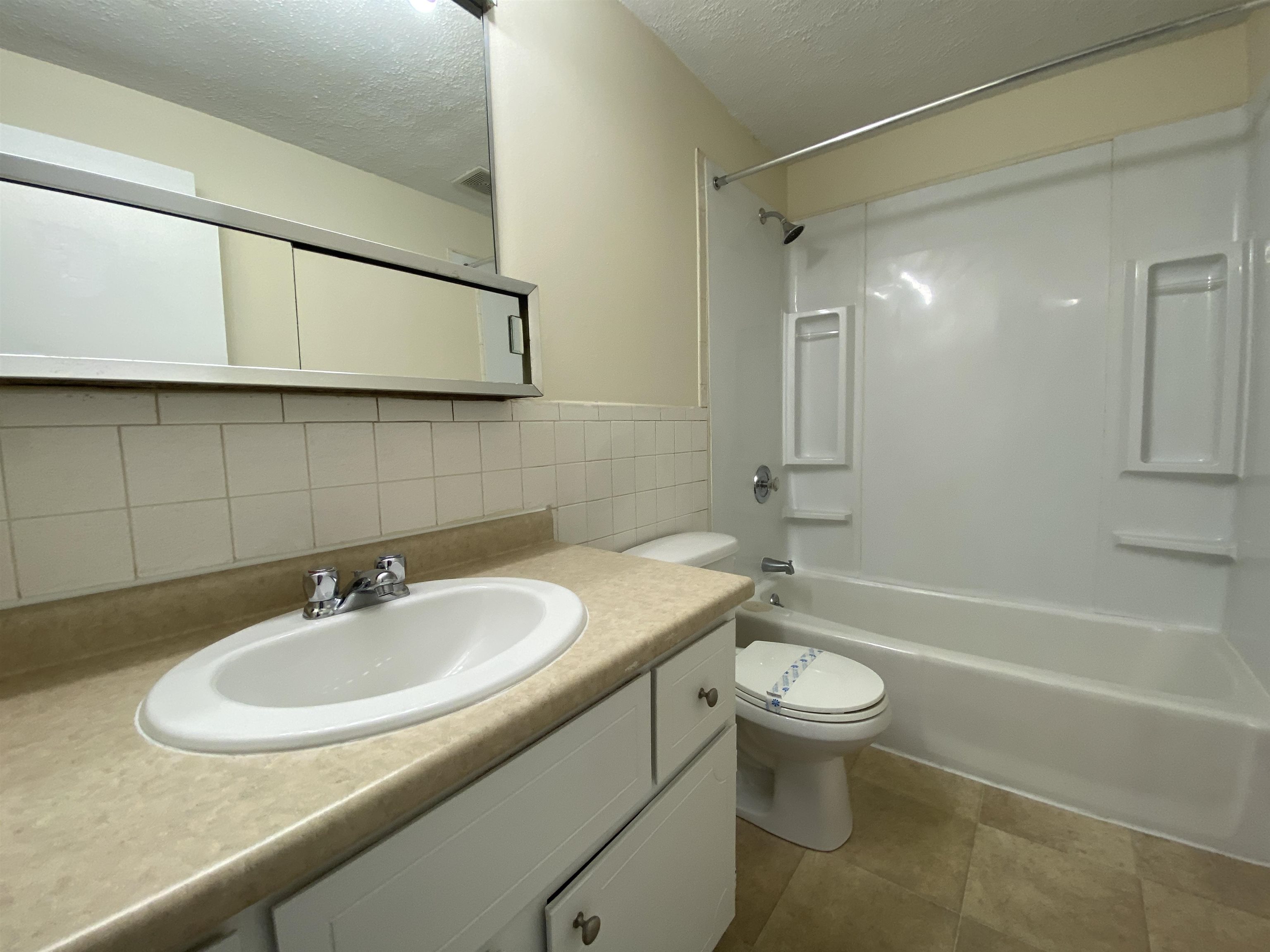 29 Capron Road, Unit 22 Milford, NH 03055 - Photo 24 of 39