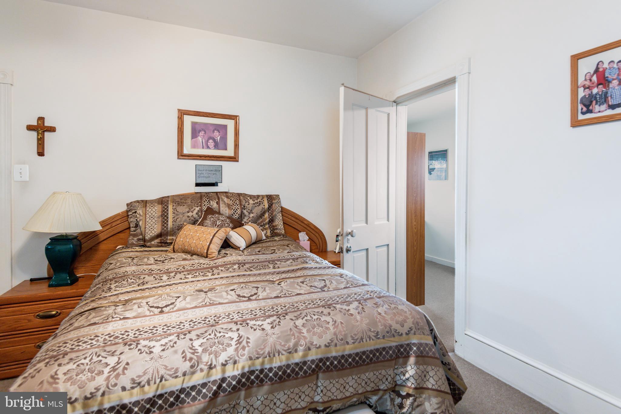 300 New Jersey Avenue Riverside, NJ 08075 - Photo 20 of 52 Main bedroom