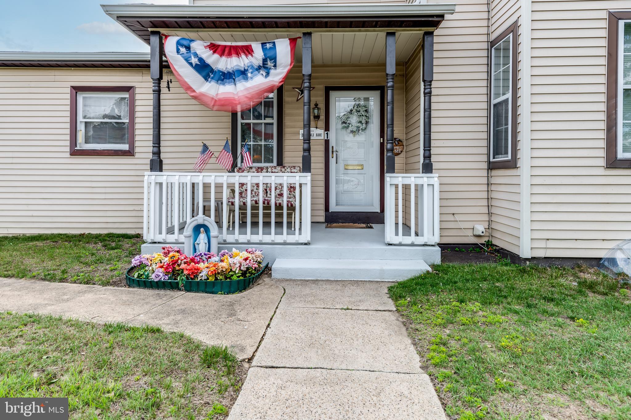 300 New Jersey Avenue Riverside, NJ 08075 - Photo 2 of 52 Entrance porch