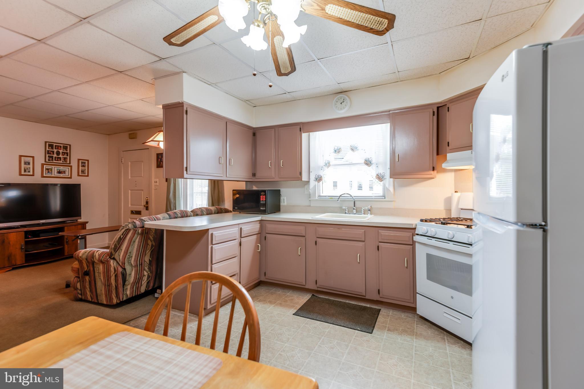 300 New Jersey Avenue Riverside, NJ 08075 - Photo 8 of 52 Kitchen