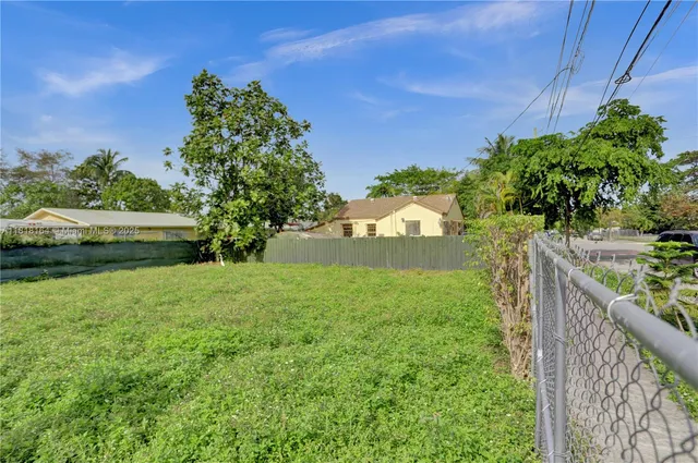 $2,369,000 | 4100 Northwest 1st Avenue, Miami, FL 33127