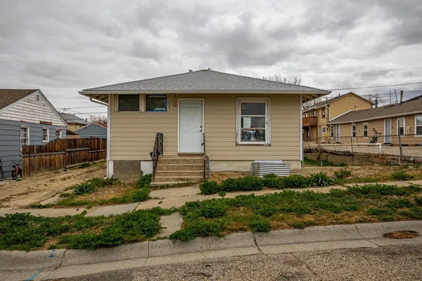 $225,000 | 1137 South Cedar Street, Casper, WY 82601
