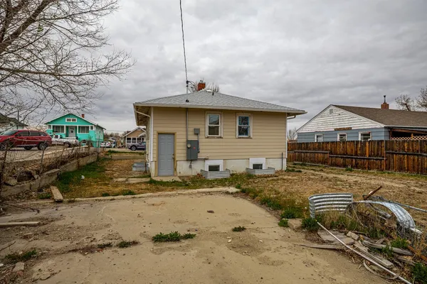 $200,000 | 1137 South Cedar Street, Casper, WY 82601