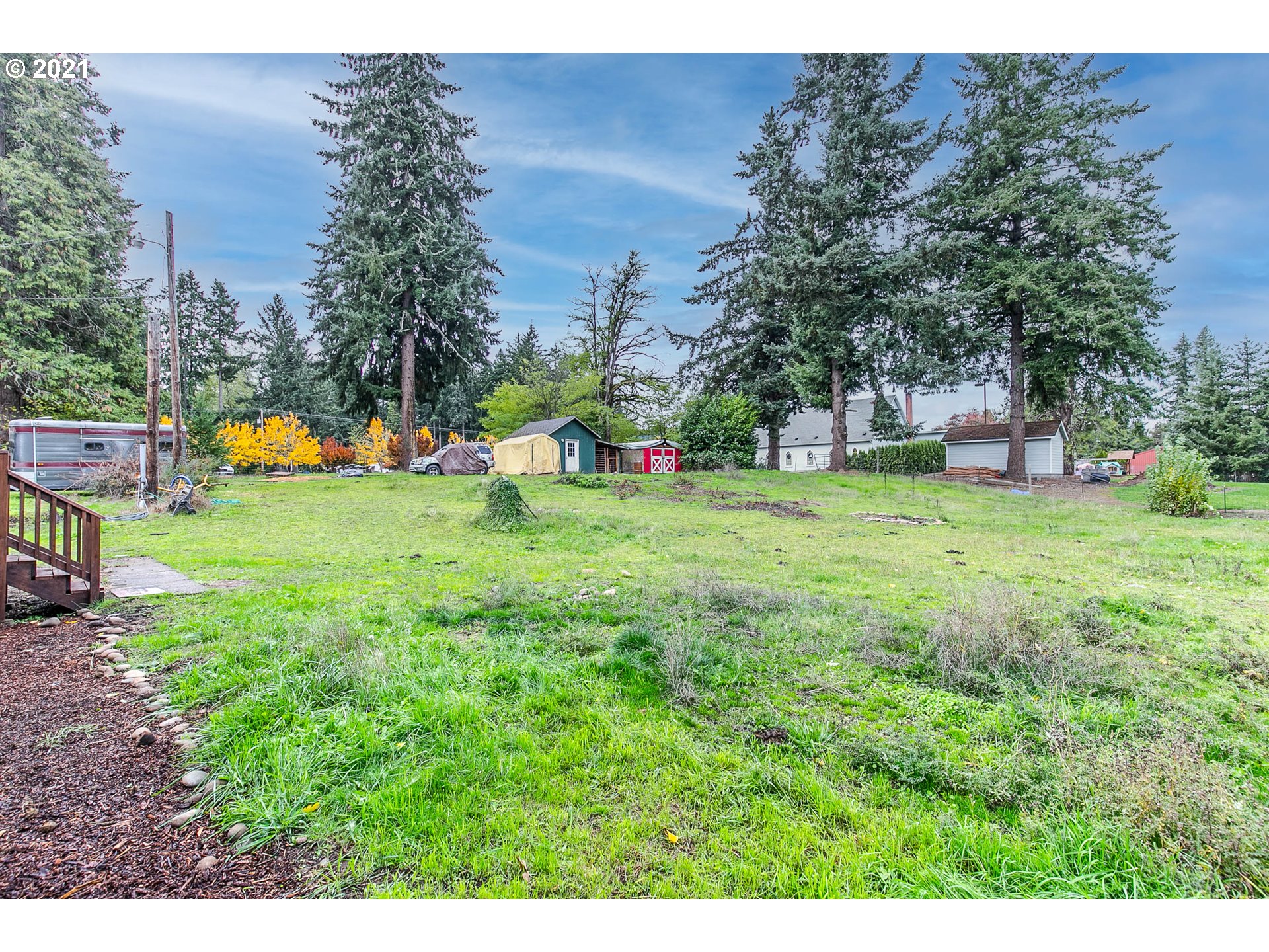 38075 Wheeler Road Dexter, OR 97431 - Photo 30 of 32 a view of a park with large trees