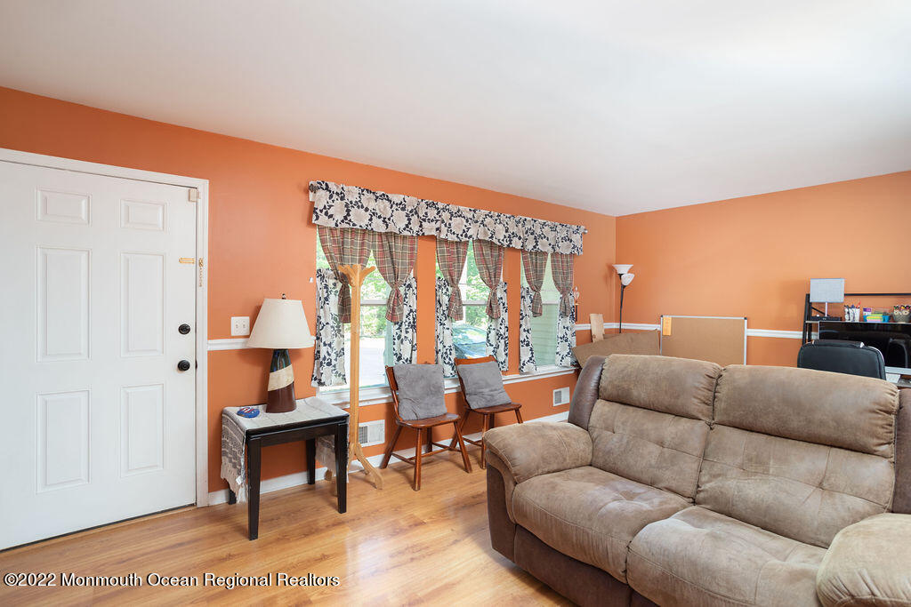 1409 Reed Road Cream Ridge, NJ 08514 - Photo 5 of 27 1409Reed-5