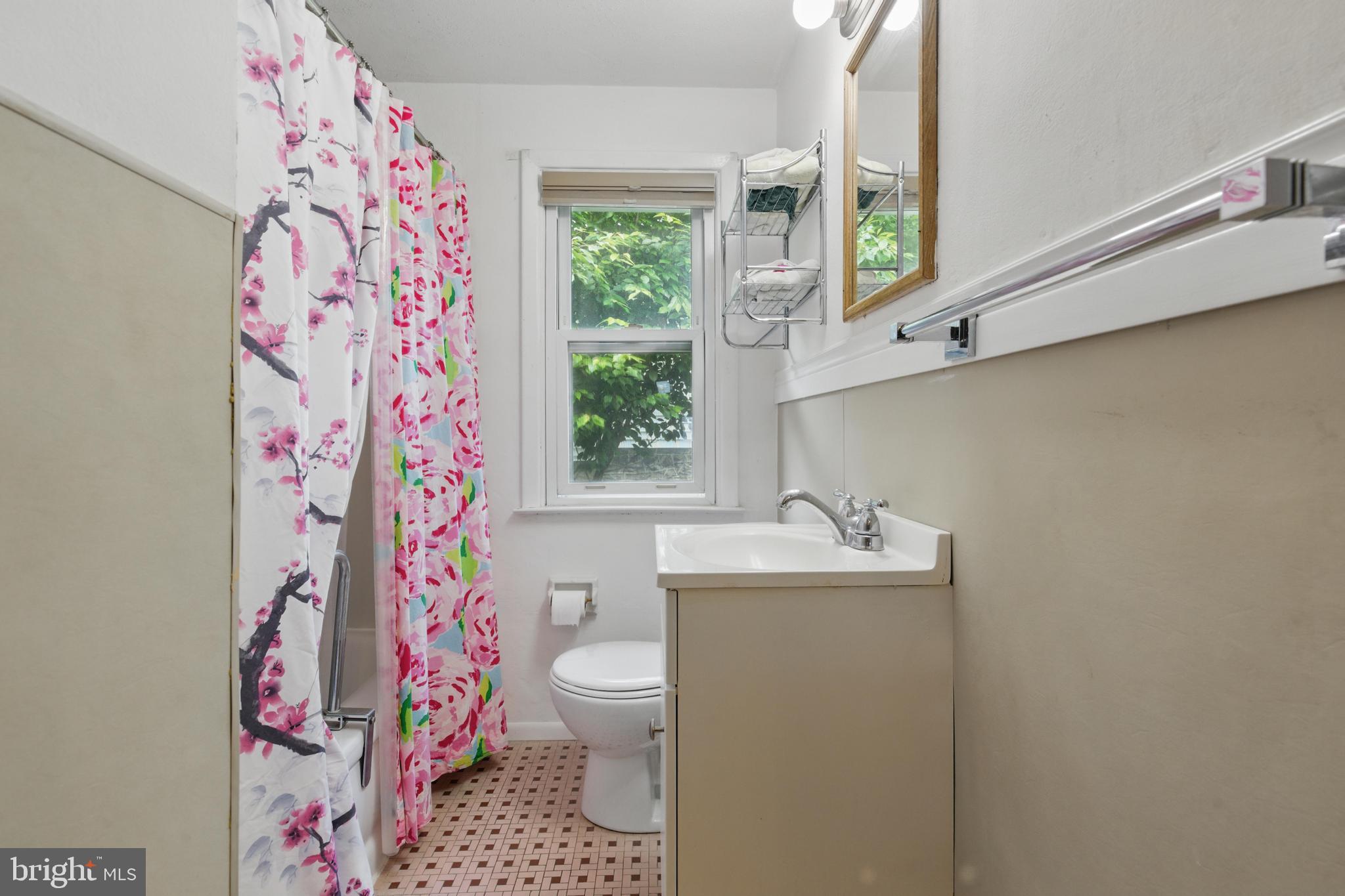 23 North Line Road Newtown Square, PA 19073 - Photo 9 of 17 Gallery Image 9
