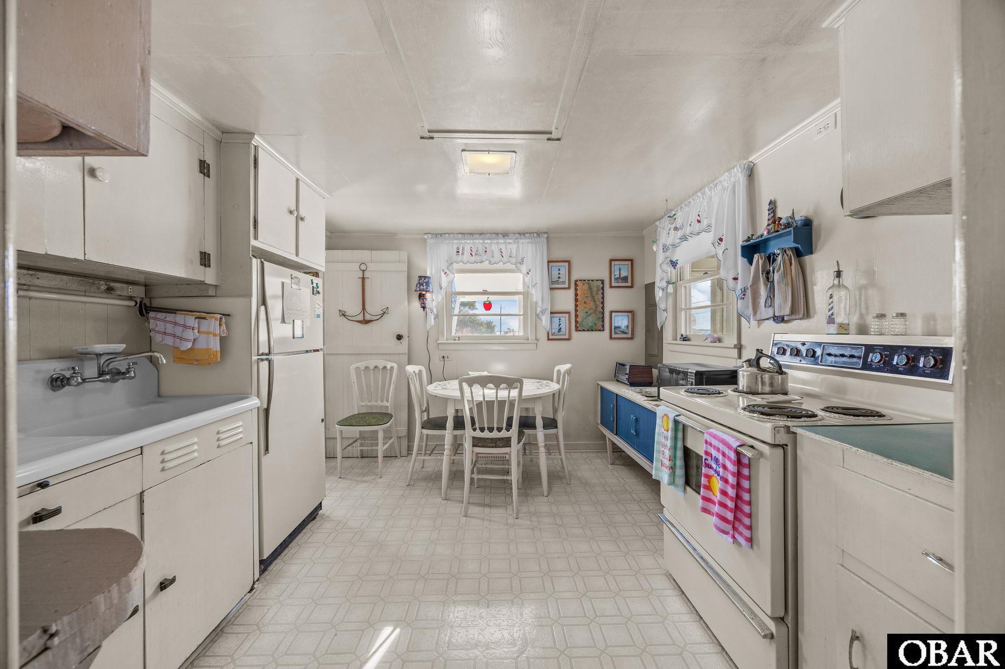 4113 West Soundside Road Nags Head, NC 27959 - Photo 10 of 18