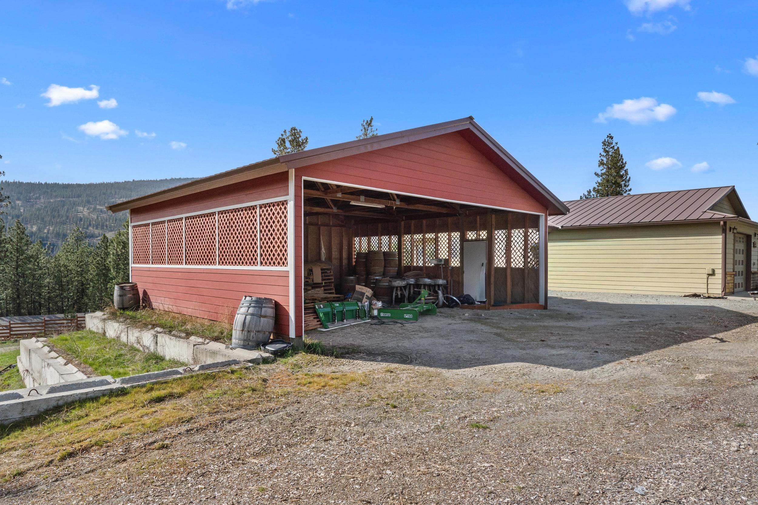 1344 Pine Crest Way Kettle Falls, WA 99141 - Photo 32 of 46