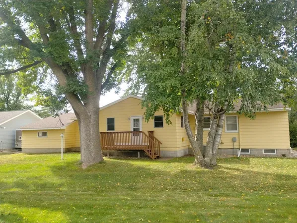 $239,900 | 731 3rd Avenue Northeast, Sleepy Eye, MN 56085
