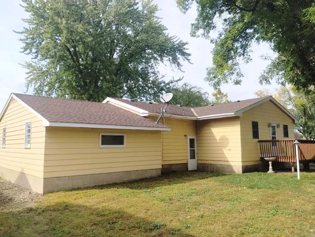 $239,900 | 731 3rd Avenue Northeast, Sleepy Eye, MN 56085