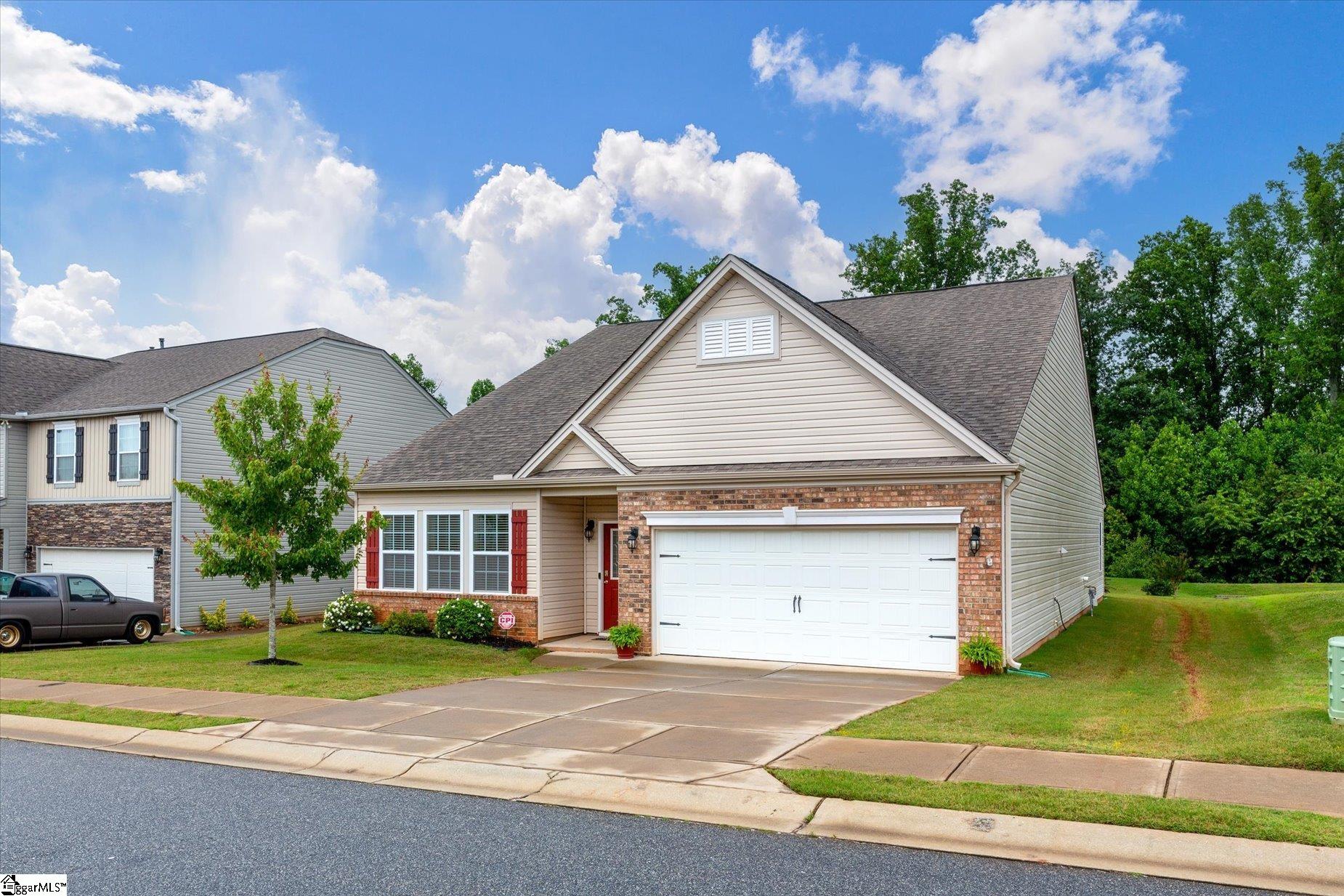 710 Westwood Road Lyman, SC 29365 - Photo 2 of 38