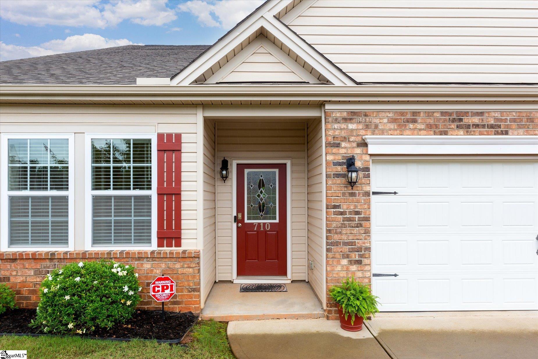 710 Westwood Road Lyman, SC 29365 - Photo 3 of 38