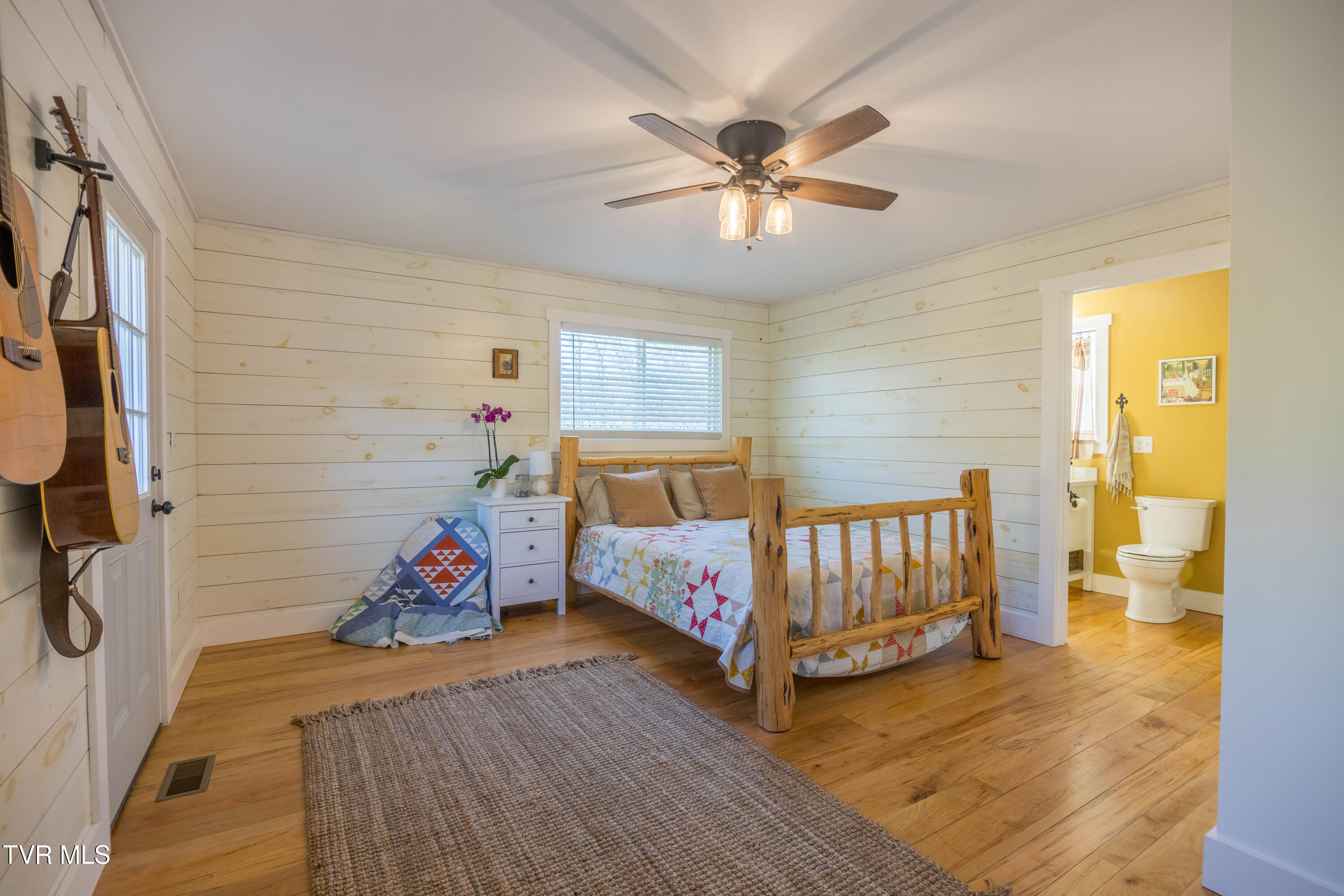 815 South Water Fork Road Greeneville, TN 37743 - Photo 16 of 38 087A9722-HDR